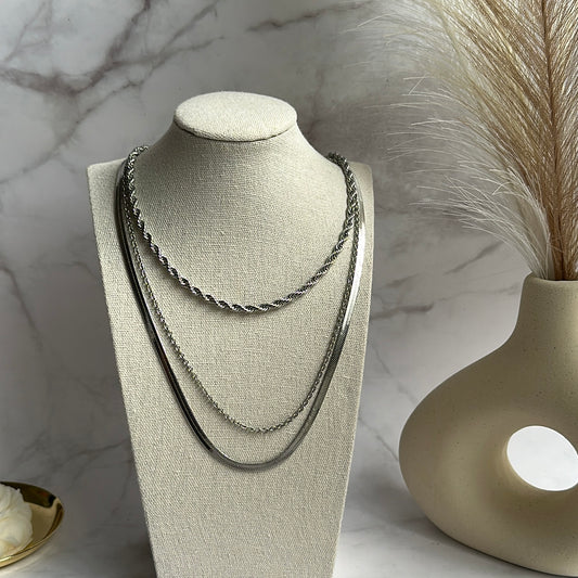 Collana Tris
